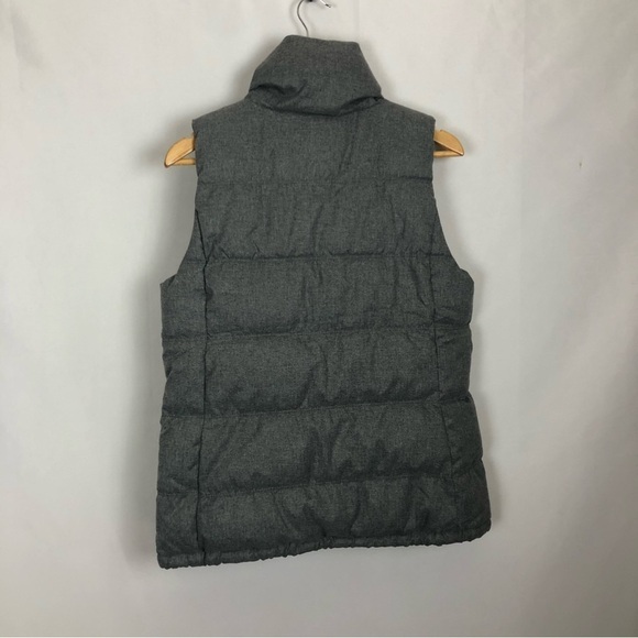 Old Navy Puffer Vest Flannel Lined Gray Size Medium - Picture 2 of 12